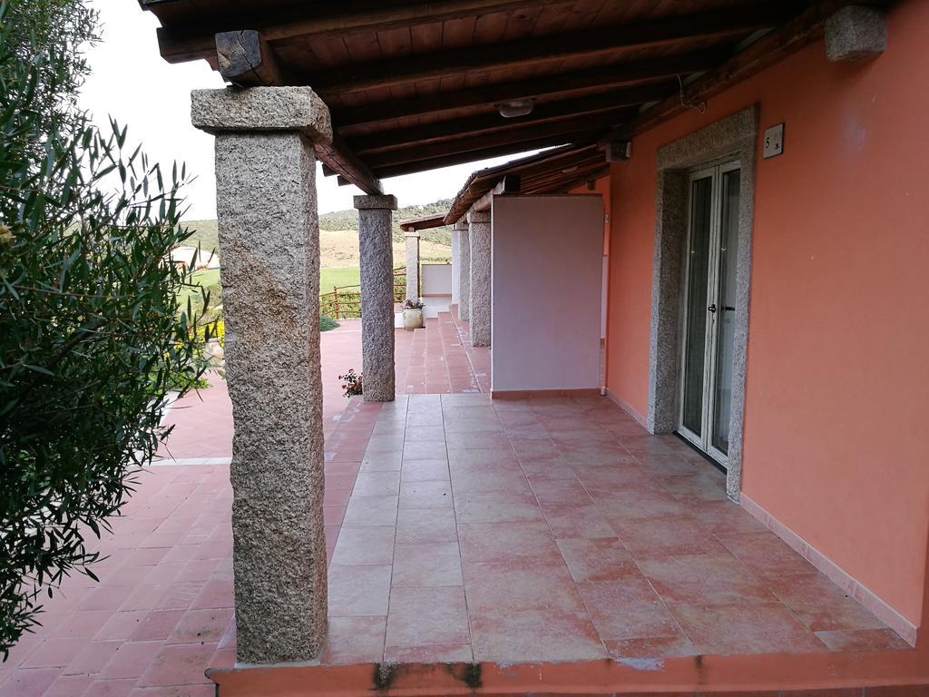 Country House Vignola Mare Aglientu Exterior photo